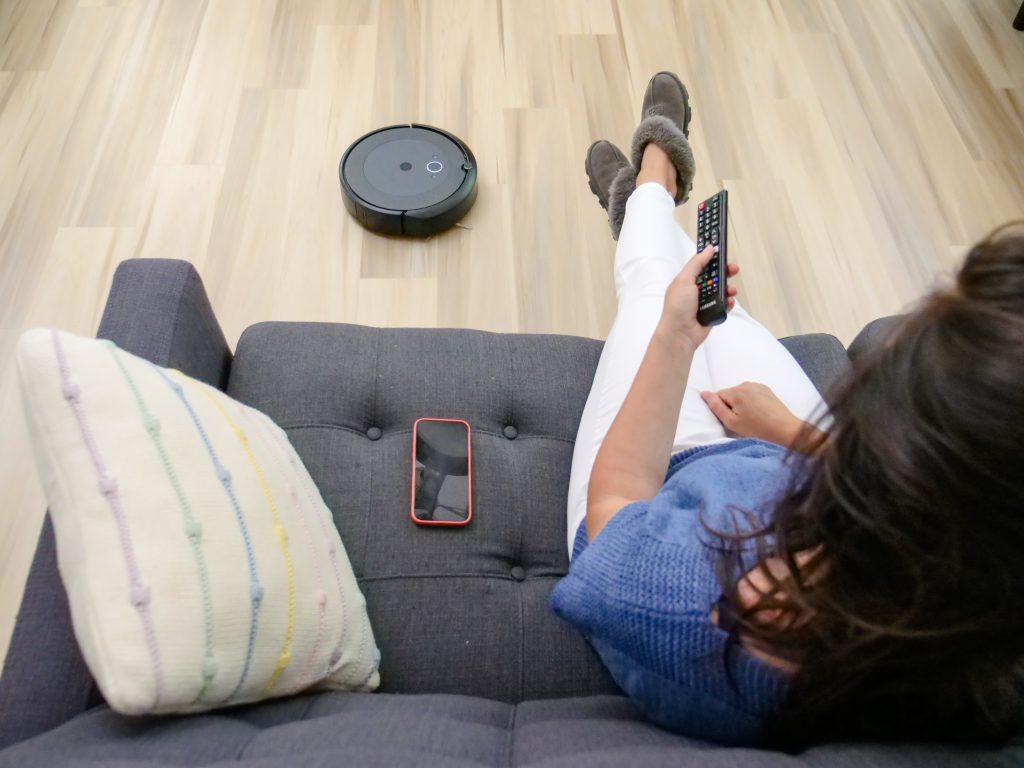7 Best Devices to Make Your Home a Smart Home