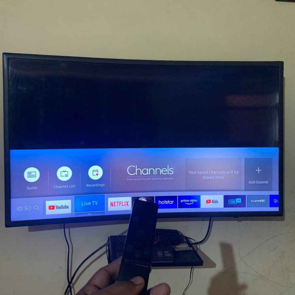 connect external speakers to Samsung-led tv.